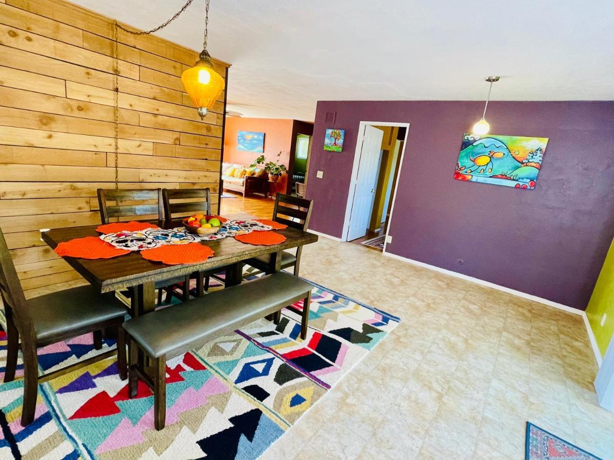 Villa Colorful 50'S Ranch In The Heart Of Eugene Exterior foto